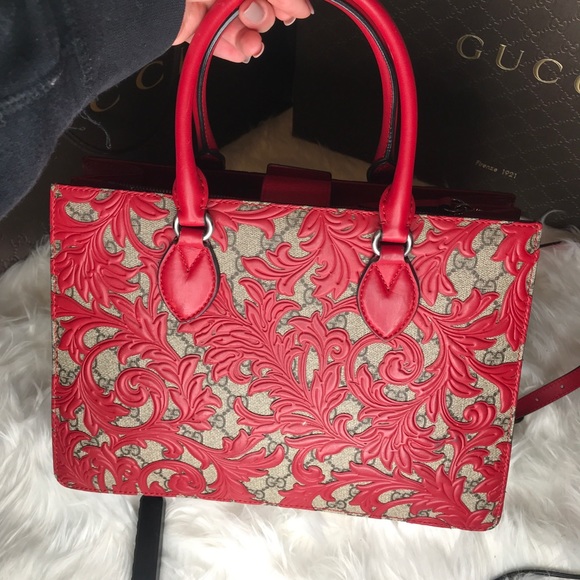 Gucci Arabesque GG Supreme Top Handle & crossbody - Picture 5 of 8